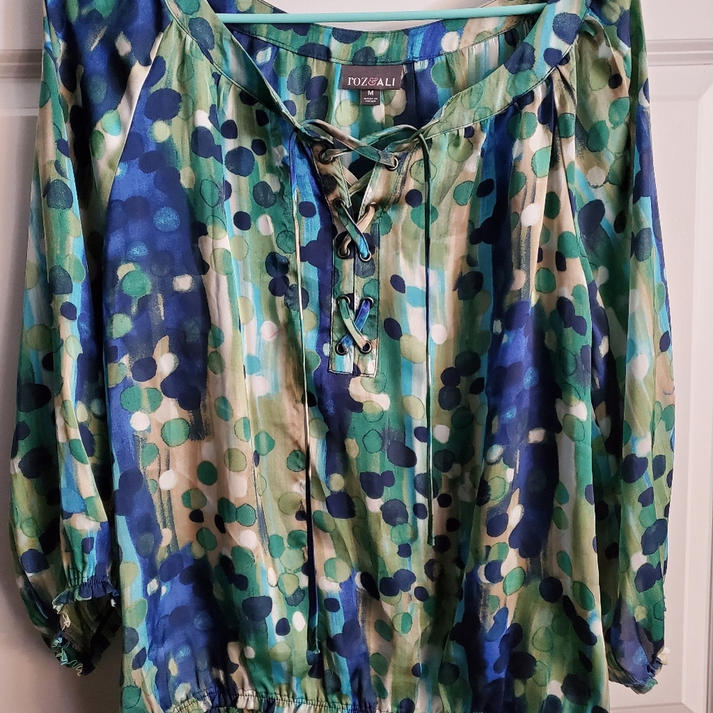 Roz n Ali blues n greens top